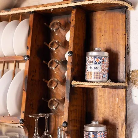Casa Cueva Gaspara بيت للعطل *